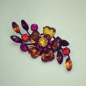 Vintage Brooch w/Autumnal Glass Stones